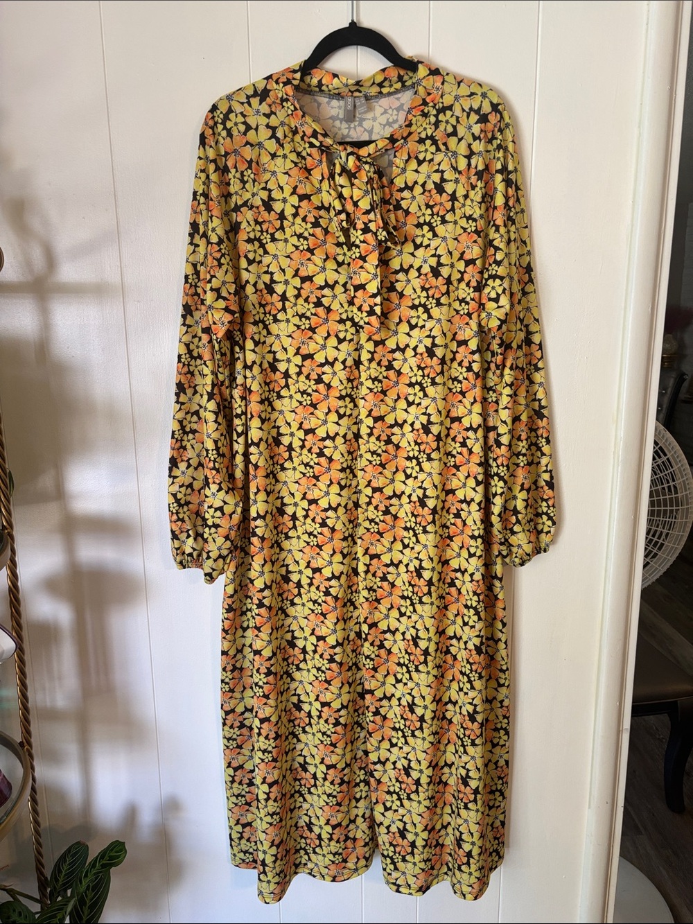Retro vibe Yellow & Orange Floral Tie-Neck Midi Dress